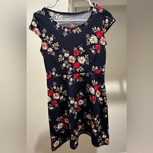 Beautiful floral mini dress- never worn